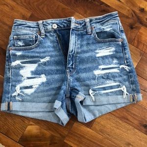 American Eagle High Rise Cuffed Short